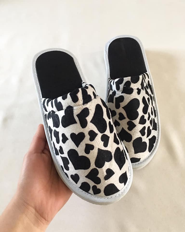 PANTUFLA ESTAMPADA DAMA