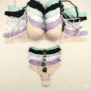 CONJUNTO CAPICUA CON ARO Y ENCAJE