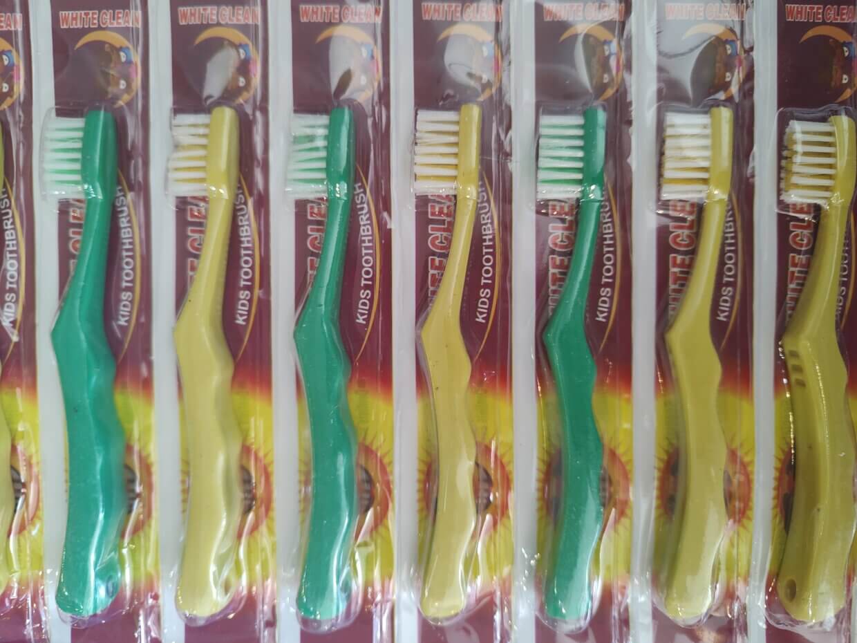 Alternative view of PACK X14 CEPILLO DE DIENTES INFANTIL