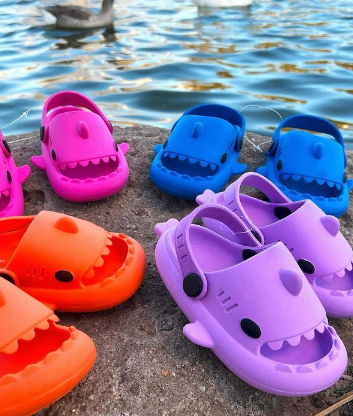 GOMON TIBURON INFANTIL