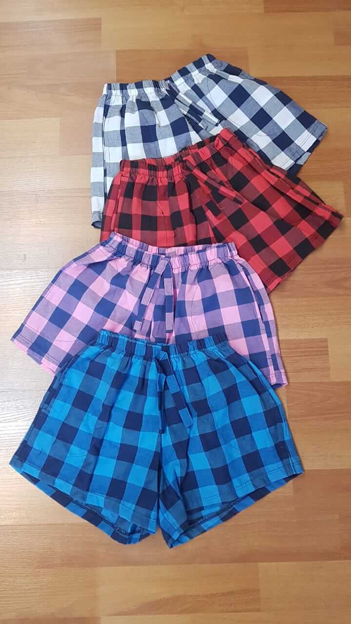SHORT A CUADROS POLIESTER