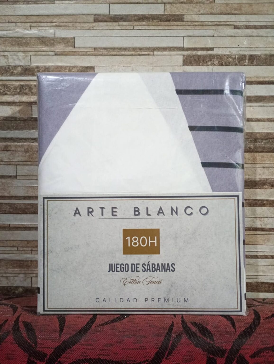 JUEGO DE SABANAS ESTAMPADAS 2 1/2 P "ARTE BLANCO" 180H