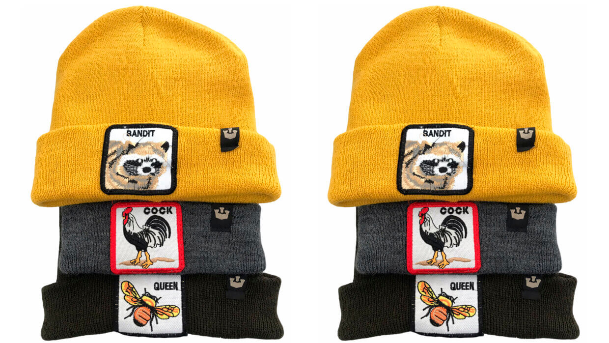 GORRO DE ADULTO ESTAMPA CHICA BORDADA PERSONAJES